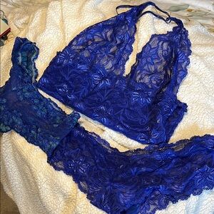 Frederick's of Hollywood Blue Lace Wireless Bralette